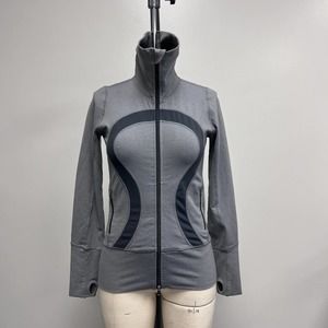 Lululemon - Women's L/S Gray Stripe Sweater Hip Length Apx Size 6